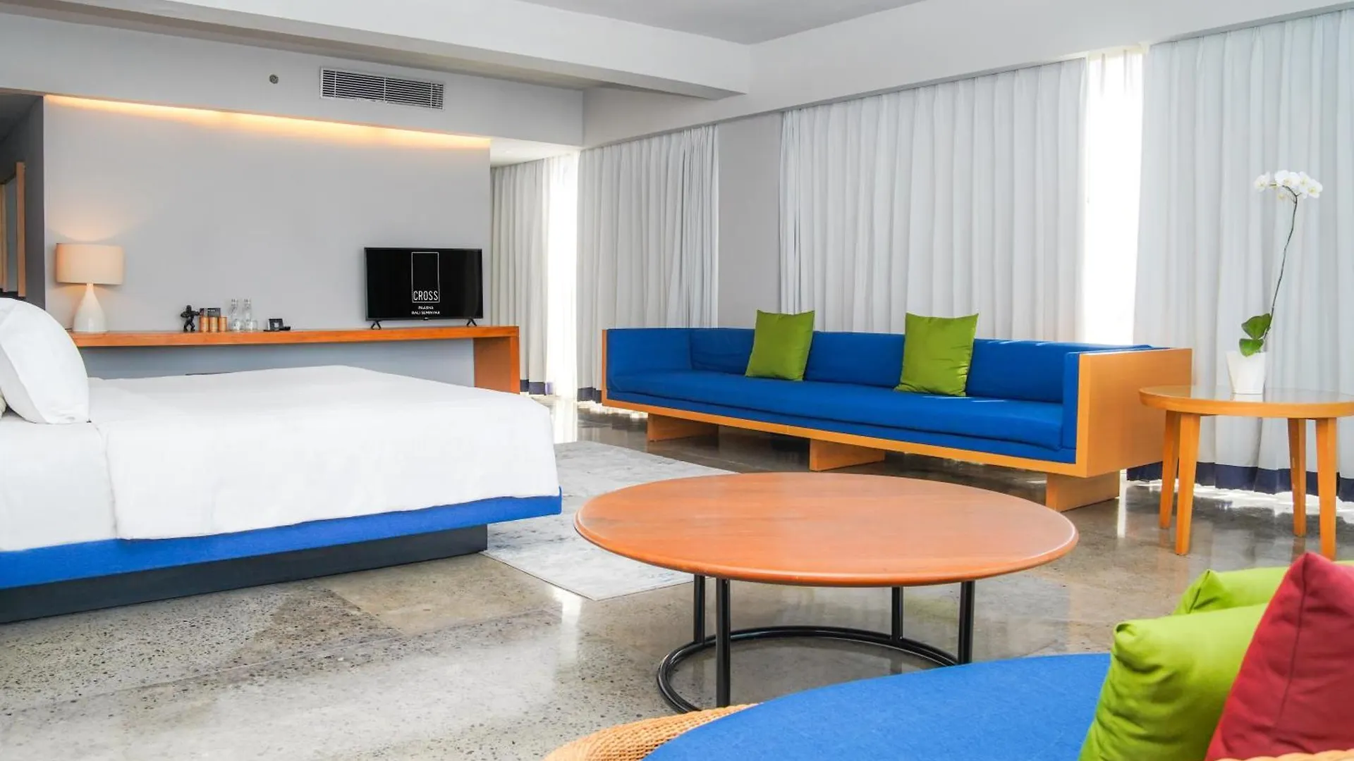 *****  Cross Paasha Bali Seminyak Hotel Indonesia